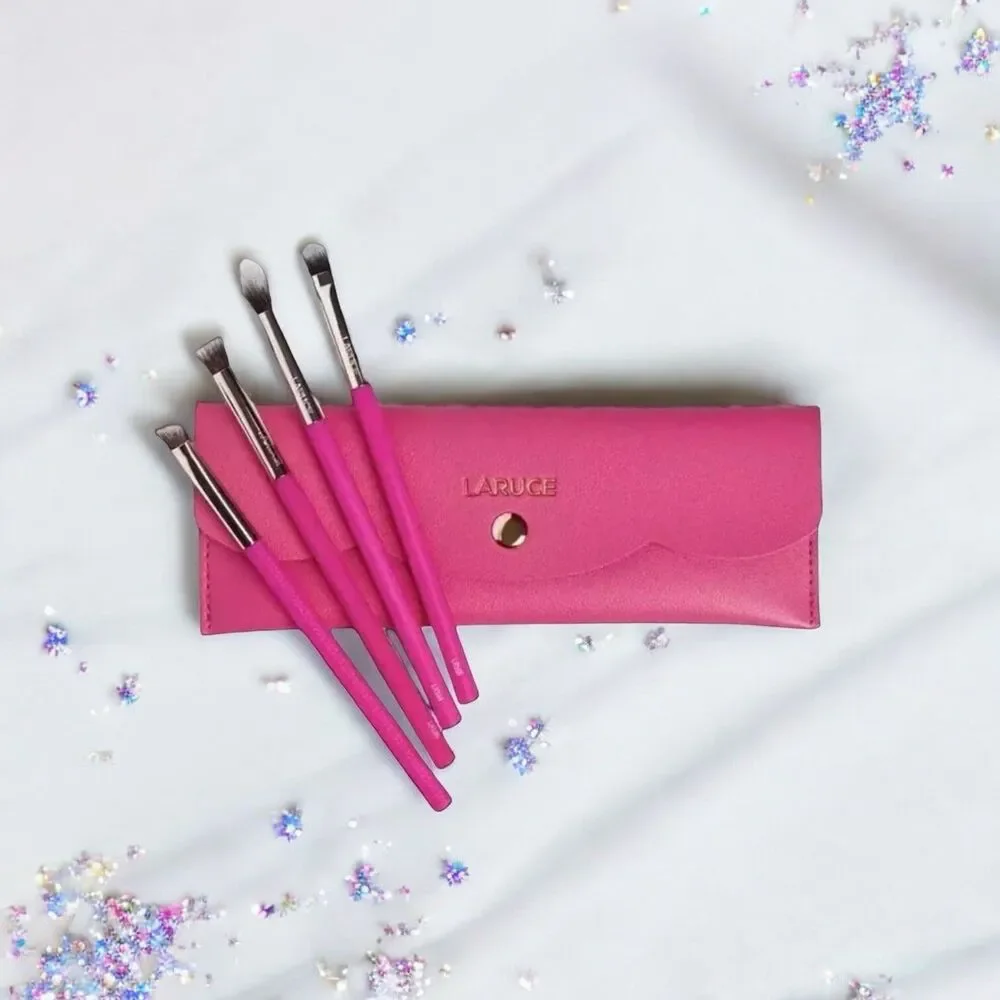 LARUCE BEAUTY Kayla 4-Piece Eye Makeup Brush Set in Pink New In Carrying Case